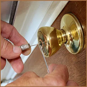City Locksmith Shop West Palm Beach, FL 561-223-4937 - 4-lock-opening