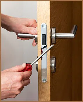 City Locksmith Shop West Palm Beach, FL 561-223-4937 - lock-locksmiths